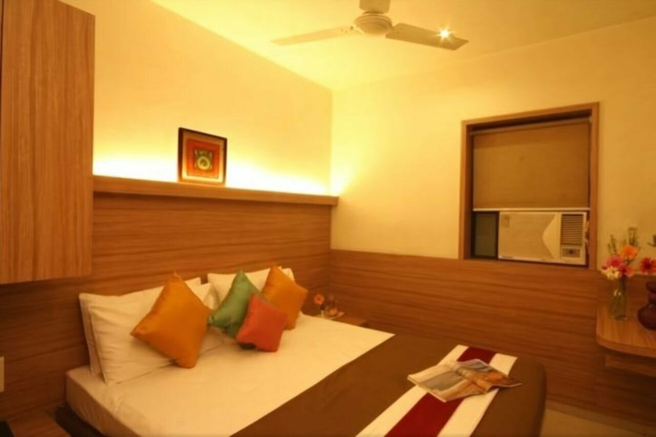 Фото Hotel Ratna Palace Residency