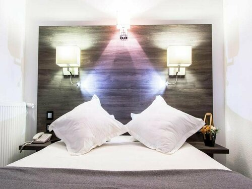 Гостиница Hotel Actuel Chambéry Centre в Шамбери