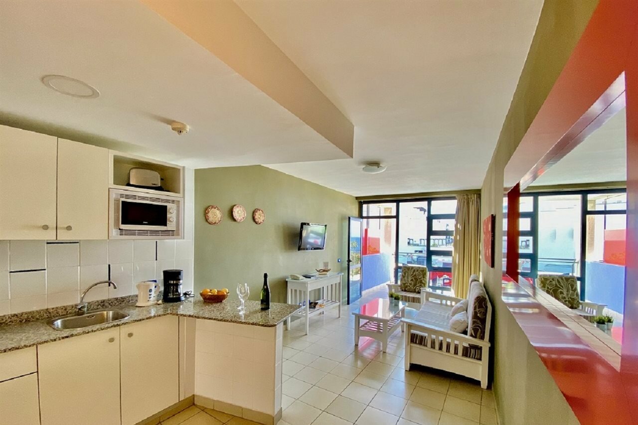 Фото Apartamentos Gran Amadores