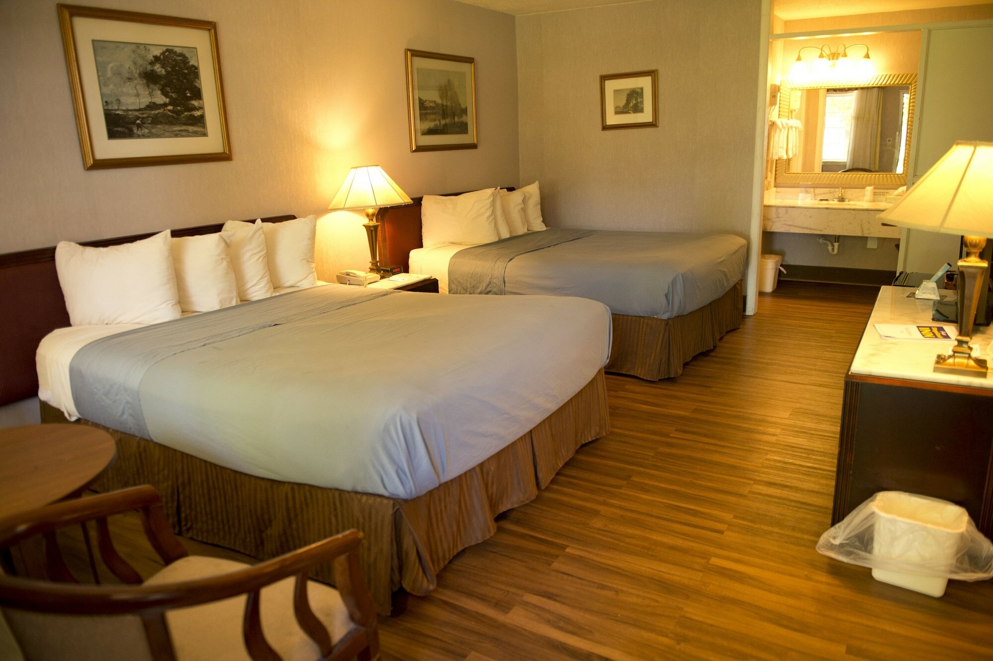 Фото Travelodge by Wyndham Ogallala