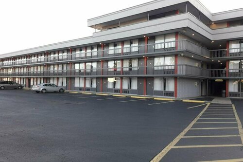 Гостиница Clarion Pointe University/Expo в Штате Кентукки