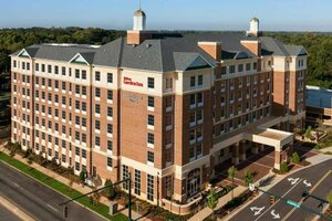 Гостиница Hilton Garden Inn Charlotte SouthPark
