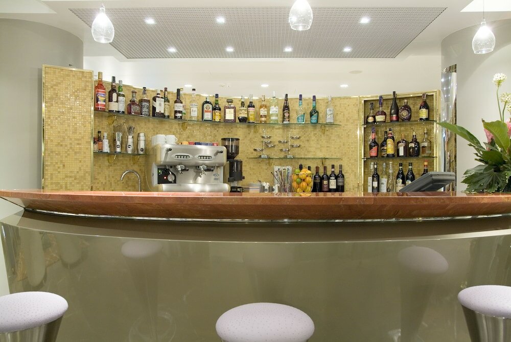 Фото Hotel Club House