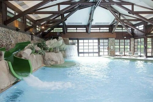 Гостиница Disney's Sequoia Lodge в Мо