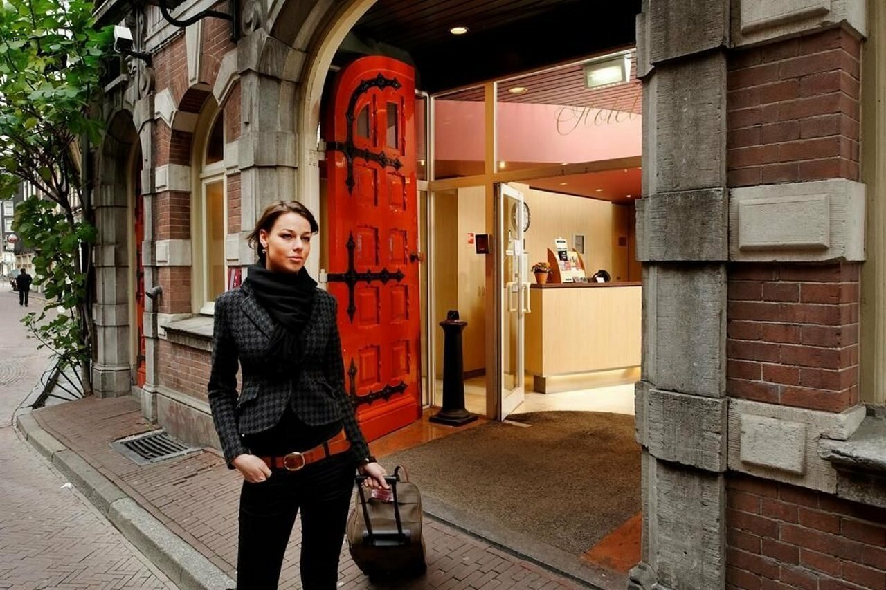 Фото Best Western Dam Square Inn