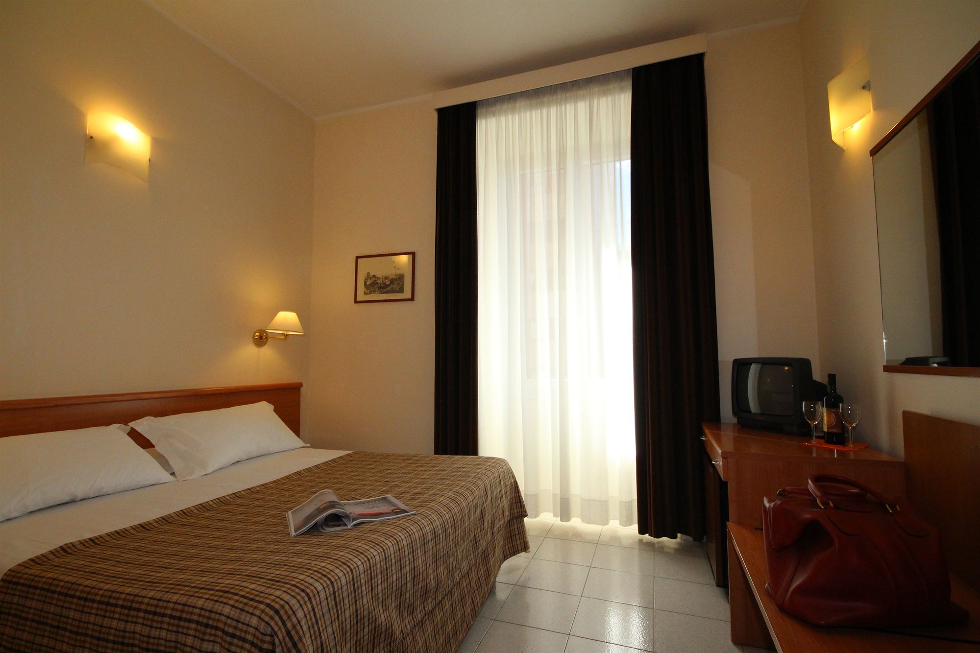 Фото Hotel Principe Eugenio