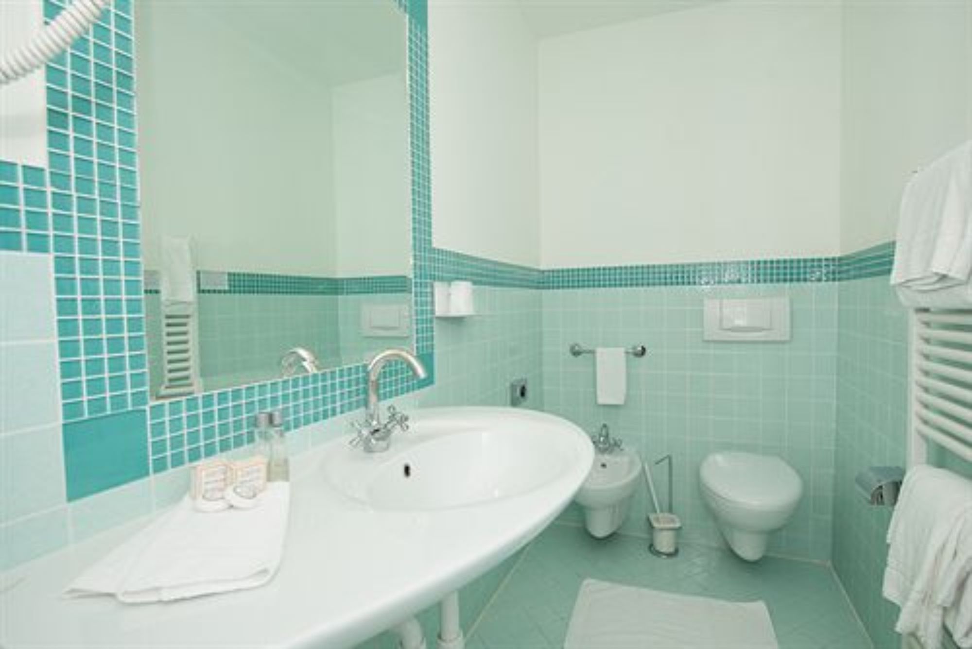 Фото Hotel Bellagio