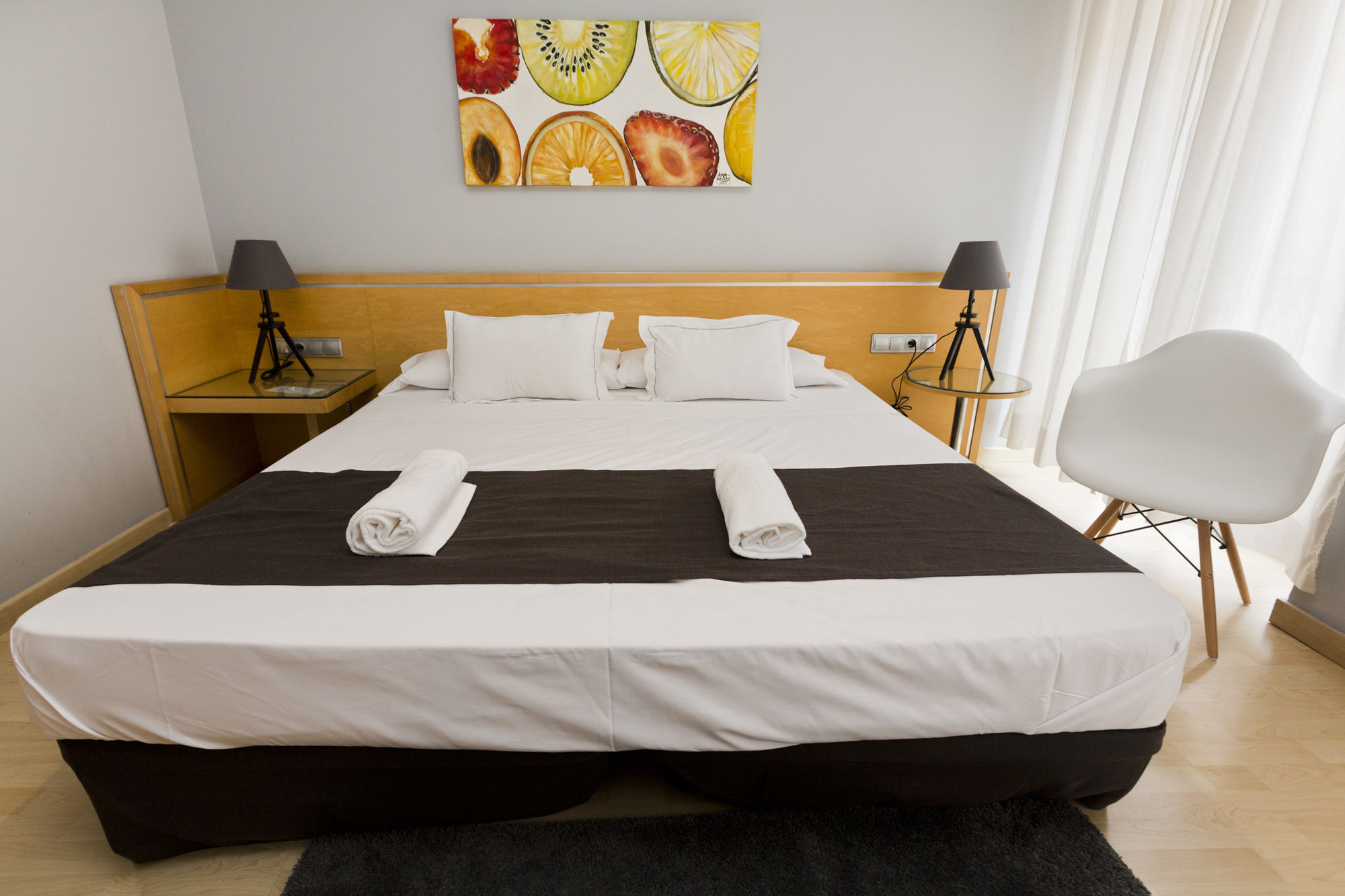 Фото You & Co. J. Botánico Boutique