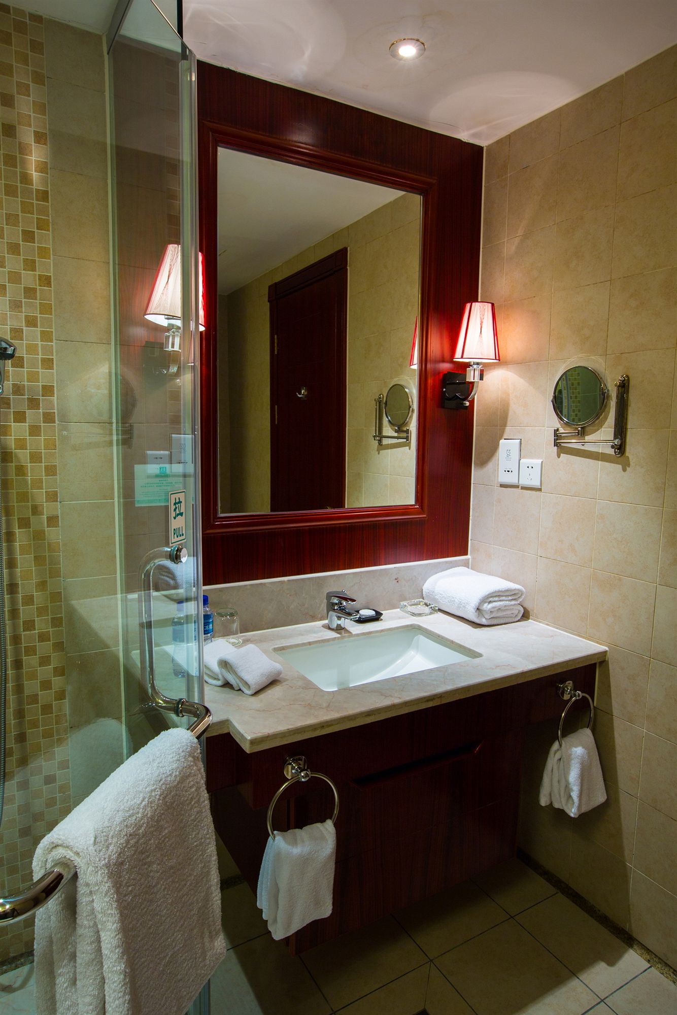 Фото Blossom Water Museum Hotel