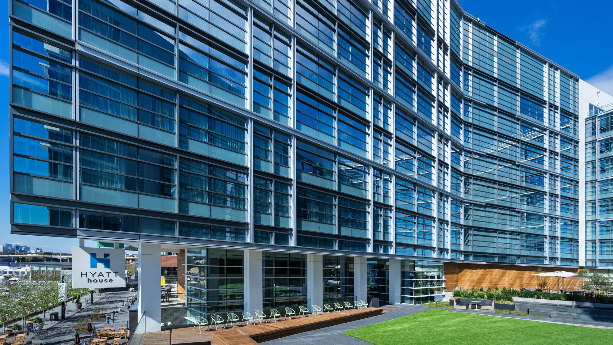 Фото Hyatt House Washington DC/The Wharf