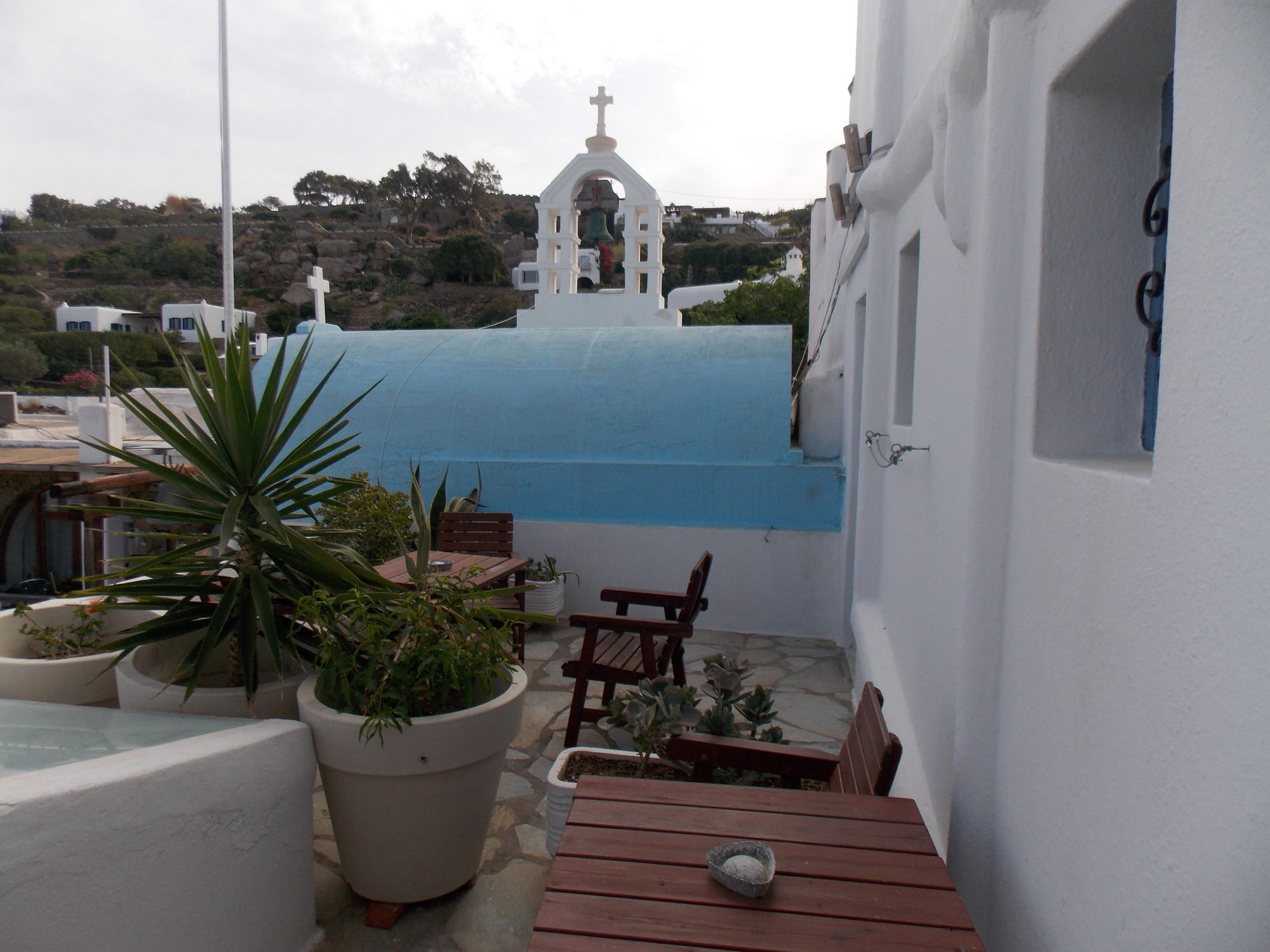 Фото Studios and Suites Rania