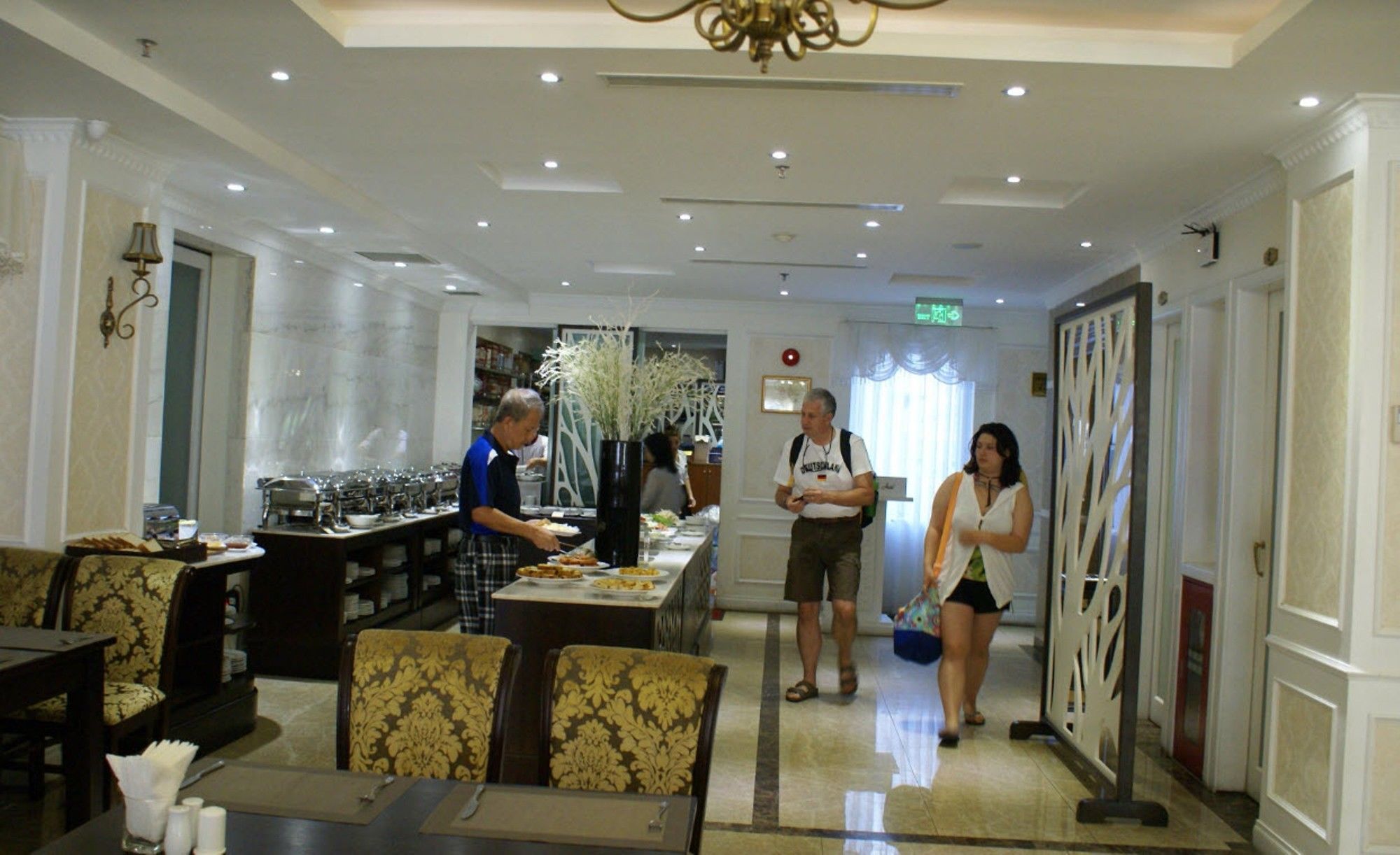 Фото City Bay Palace Hotel