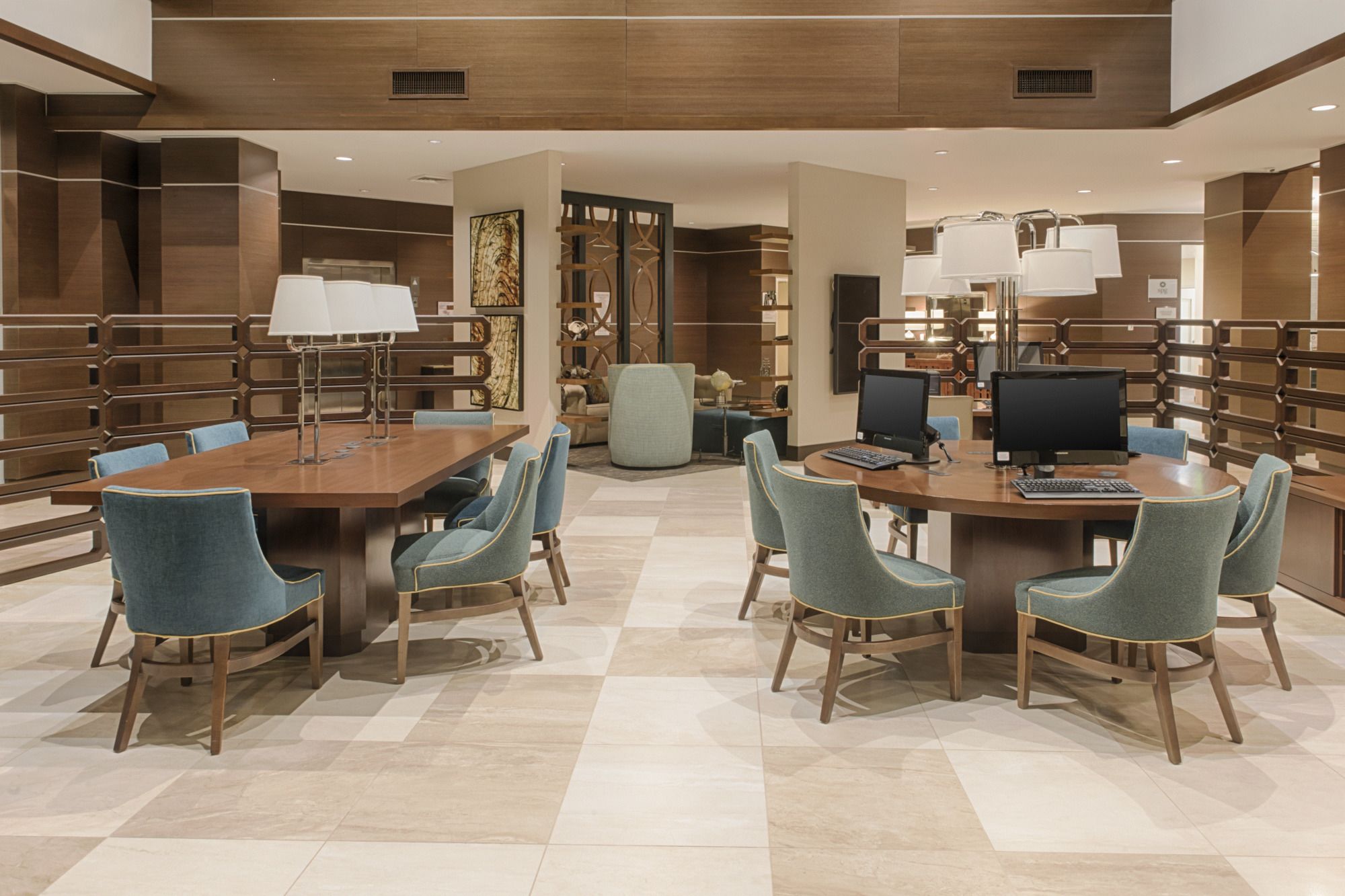 Фото Sheraton Mesa Hotel at Wrigleyville West