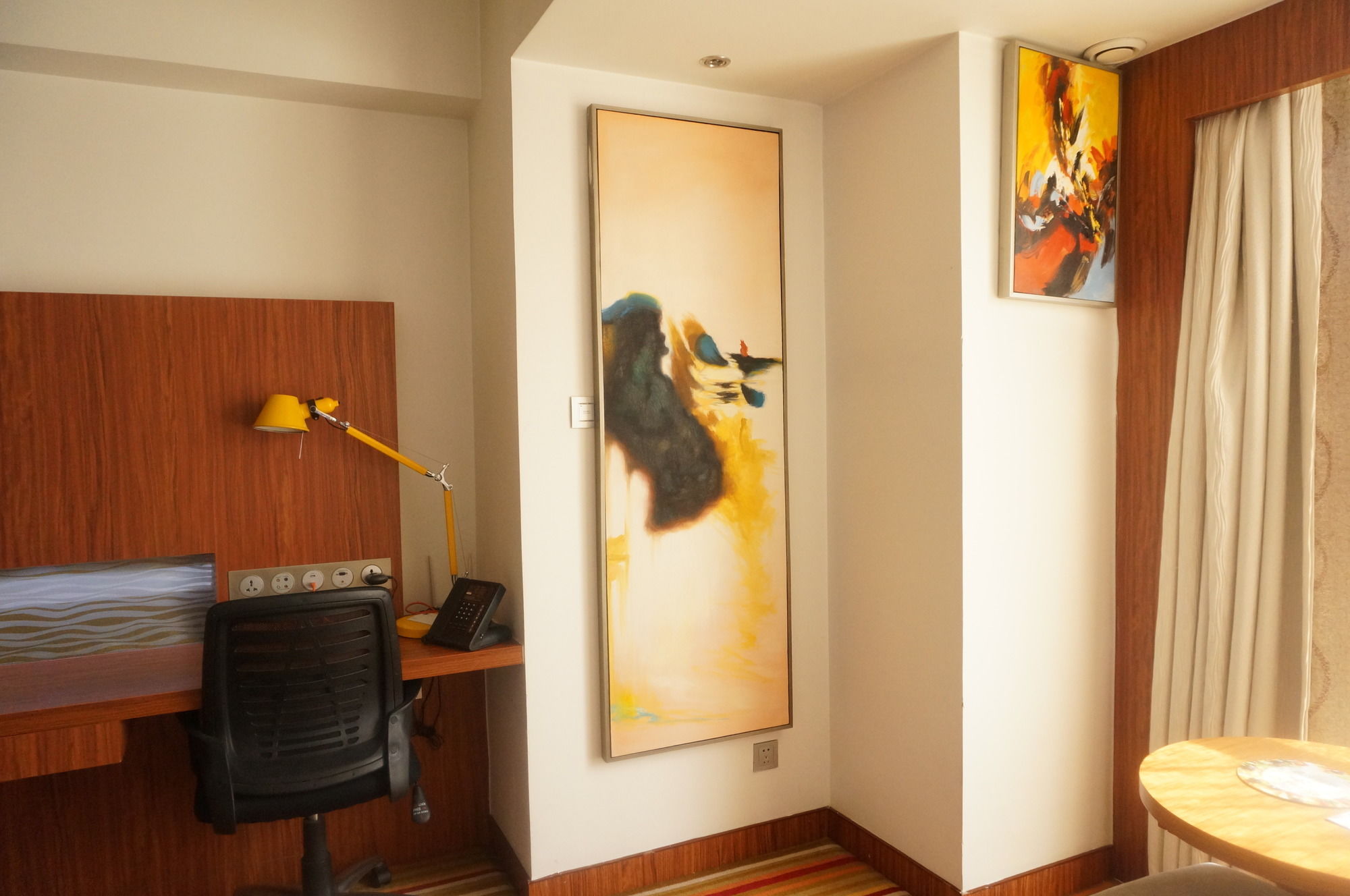 Фото Novotel Zhengzhou Convention Centre Hotel