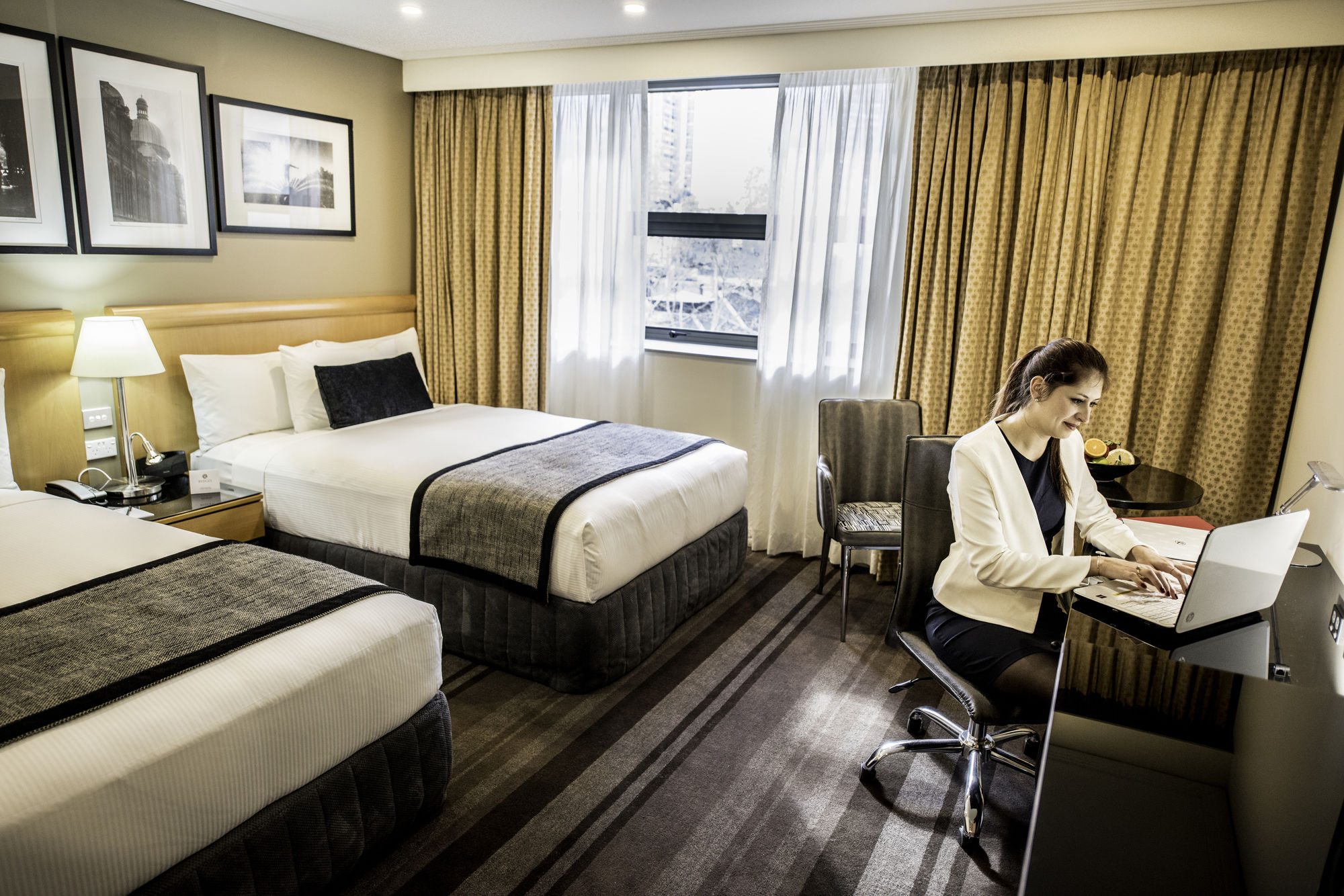 Фото Rydges World Square