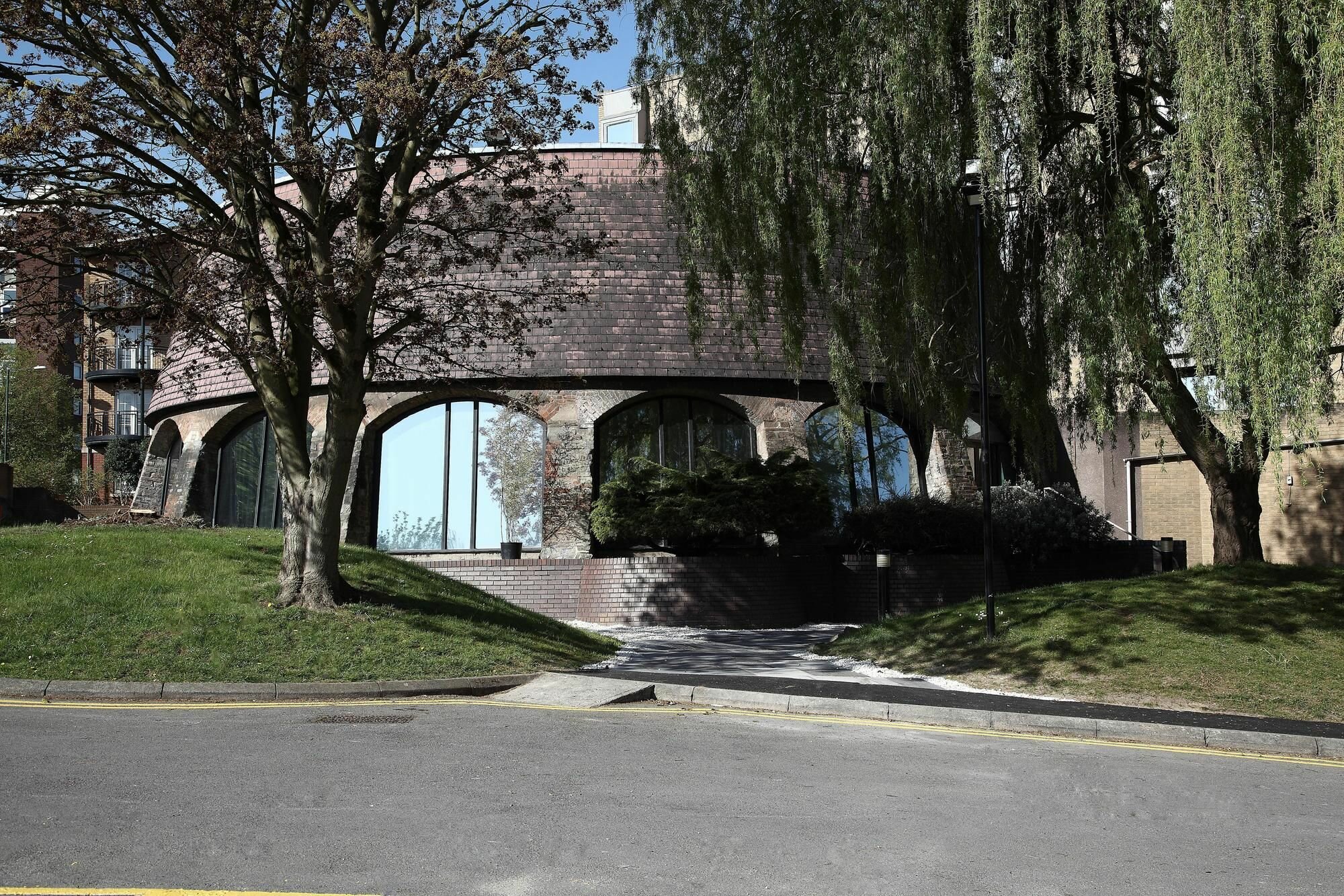 Фото DoubleTree by Hilton Bristol City Centre