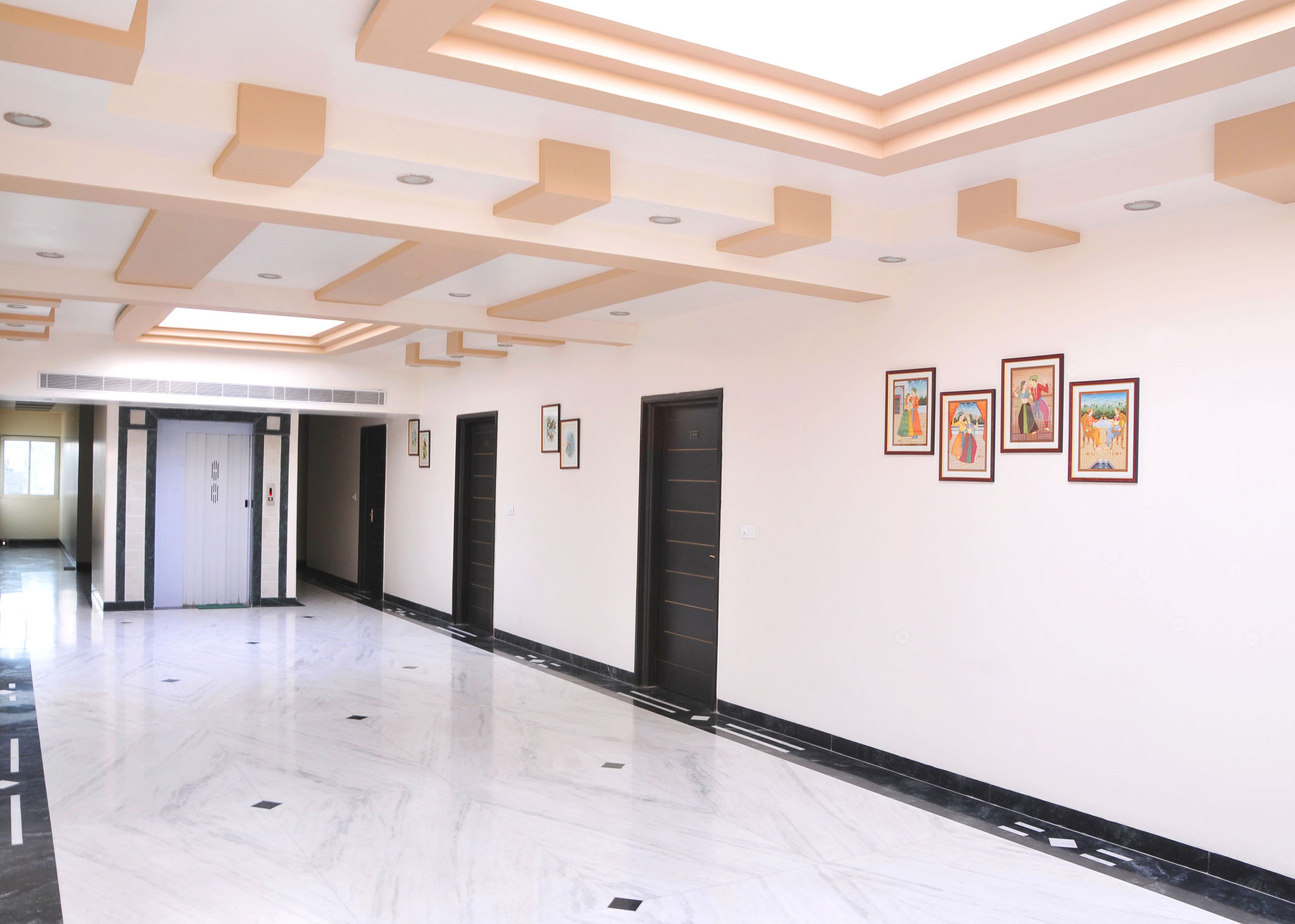 Фото Hotel Ruby