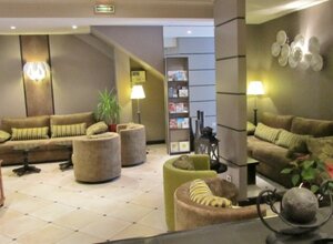 Гостиница Le Trophée by M Hôtel & SPA