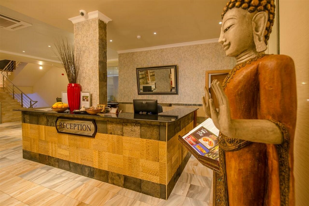 Фото Cbd Hotel