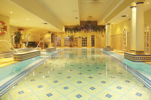 Гостиница Killarney Plaza Hotel and SPA в Килларней