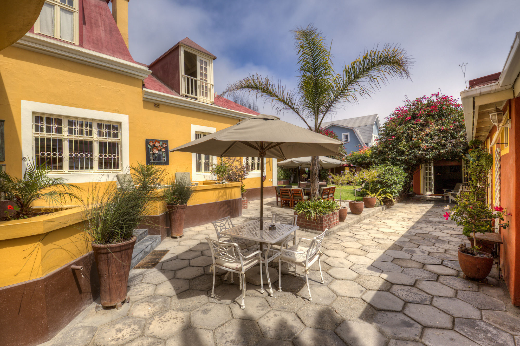 Фото отеля 5