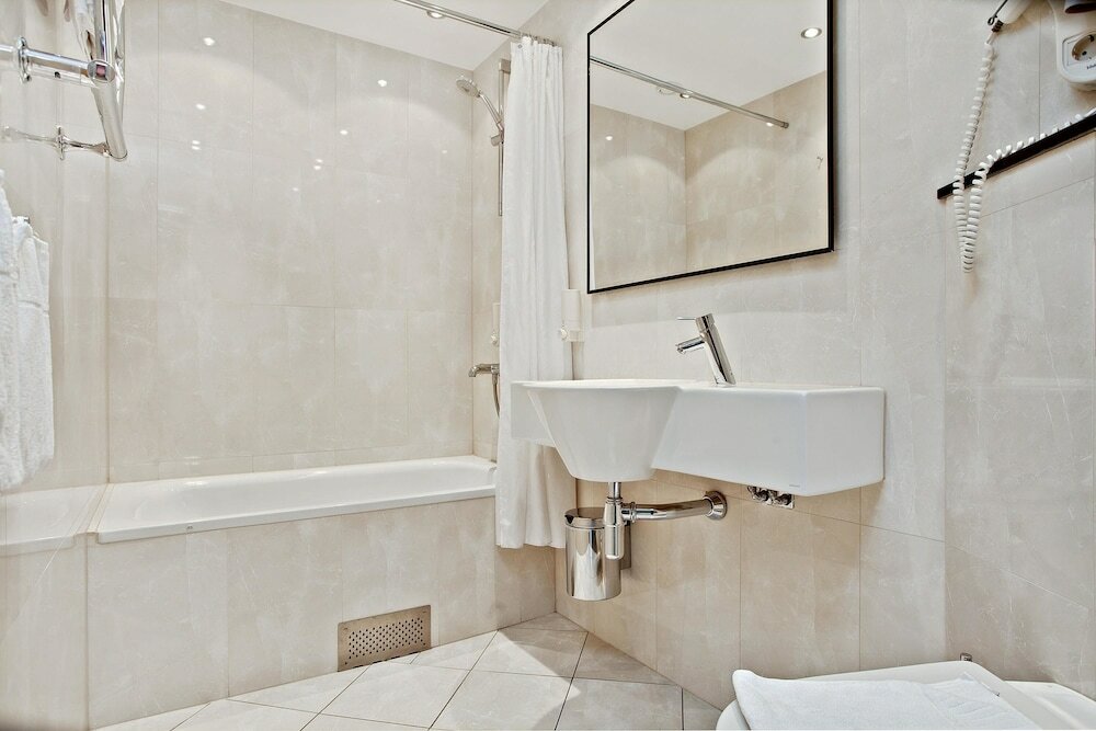 Фото Sure Hotel by Best Western Allen