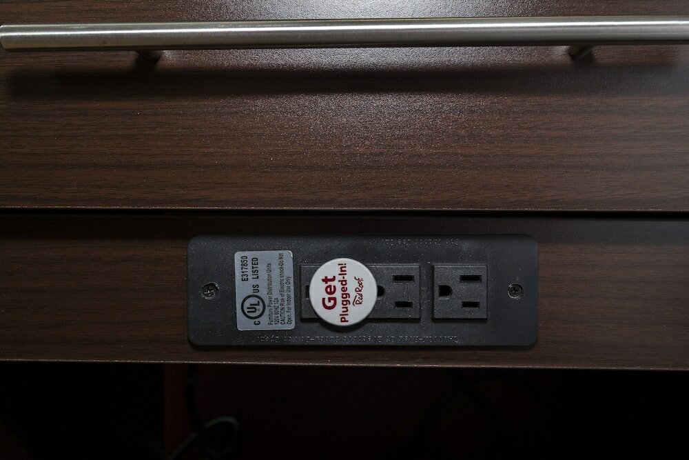 Фото Red Roof Inn Plus+ Poughkeepsie