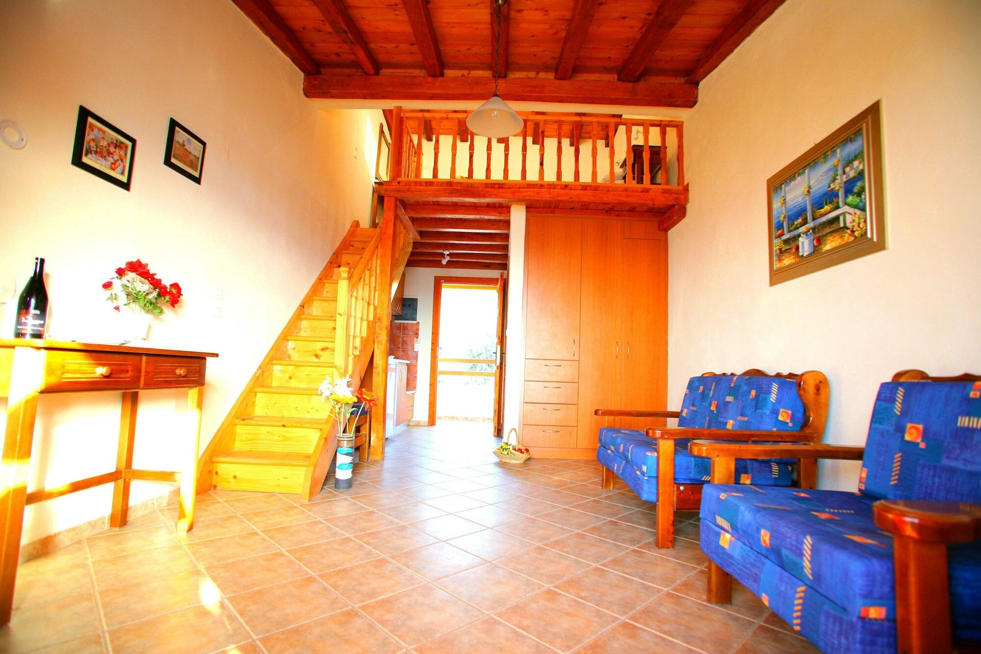 Фото Blue Horizon Studios