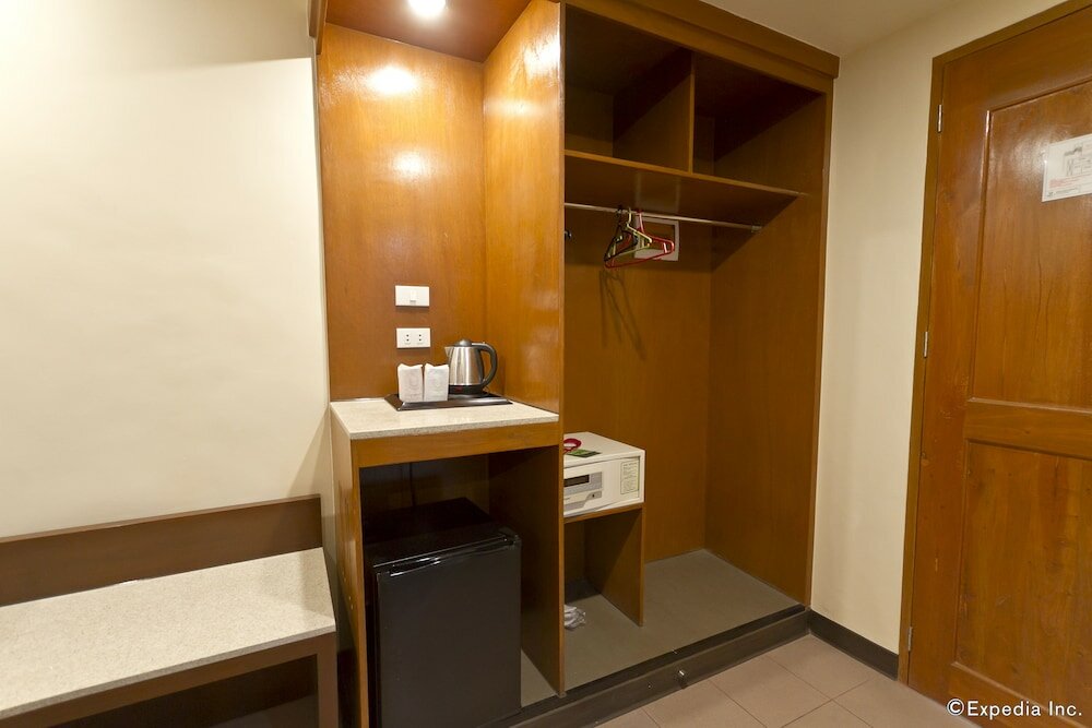 Фото Diplomat Hotel