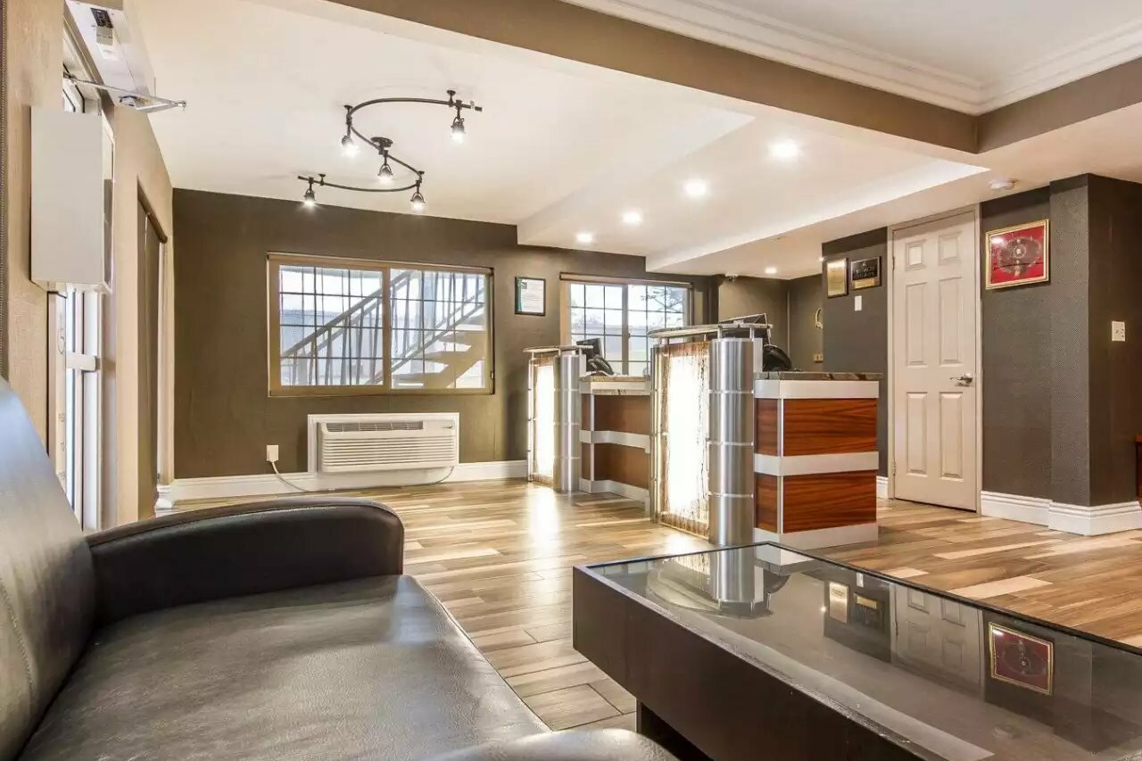 Фото Quality Inn Sacramento Convention Center