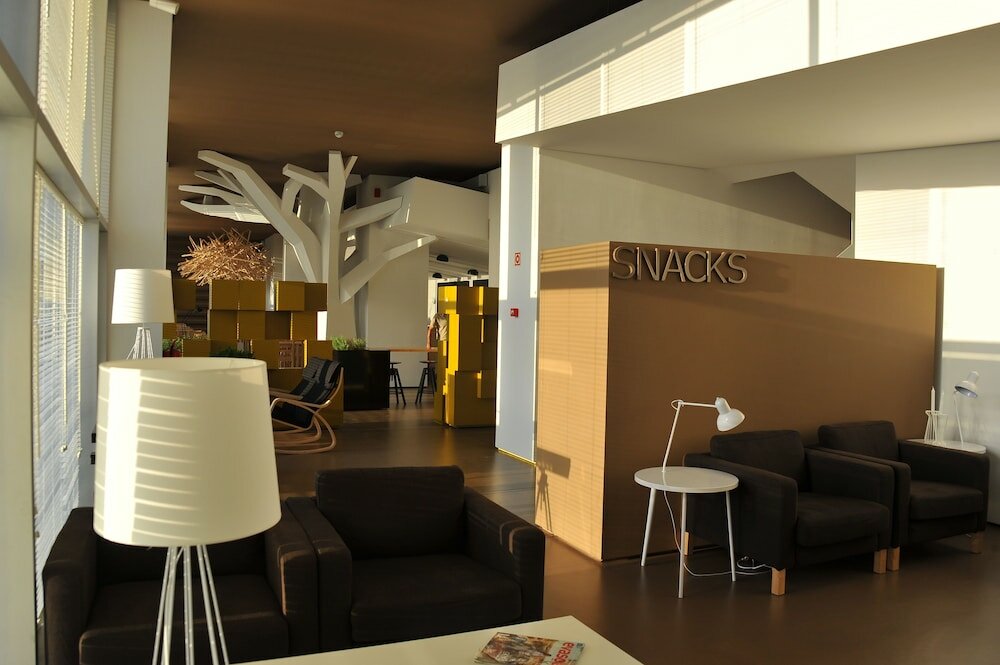 Фото Basic Braga by Axis