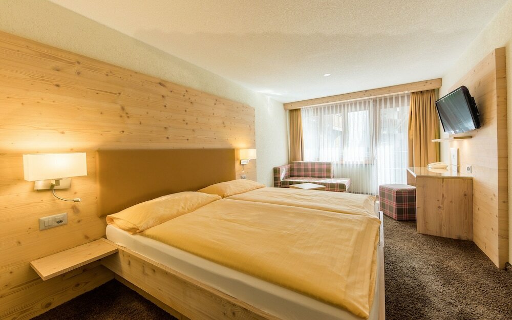 Фото Hotel Derby