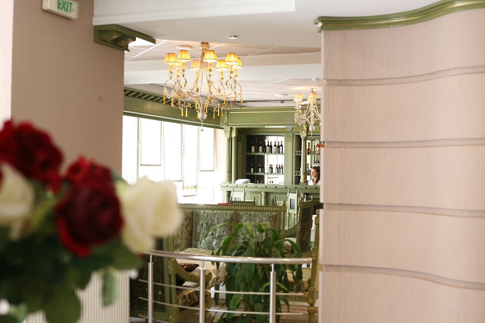 Фото Mercure Chisinau Center Jazz Hotel