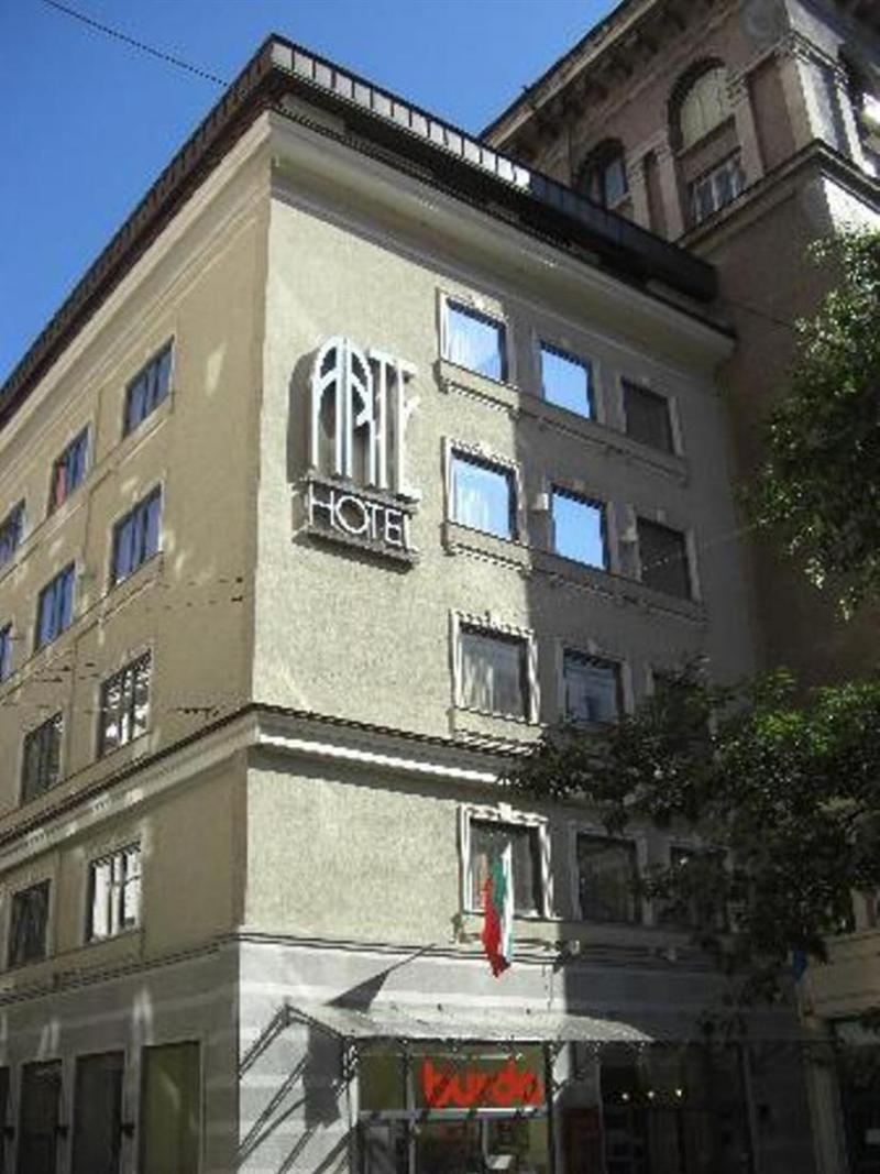 Фото отеля 4