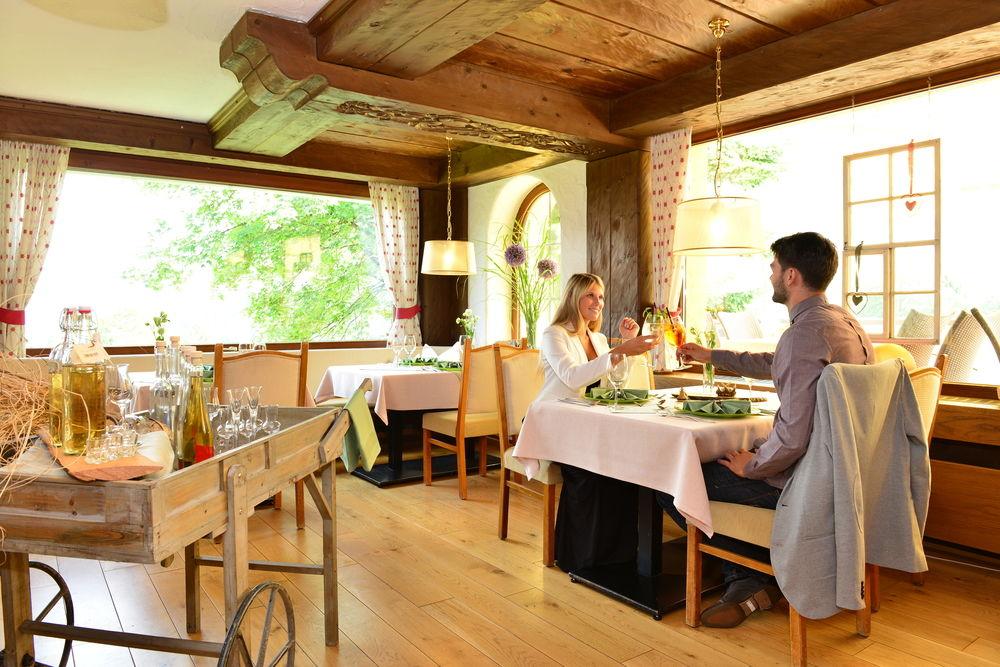 Фото Naturhotel Taleu