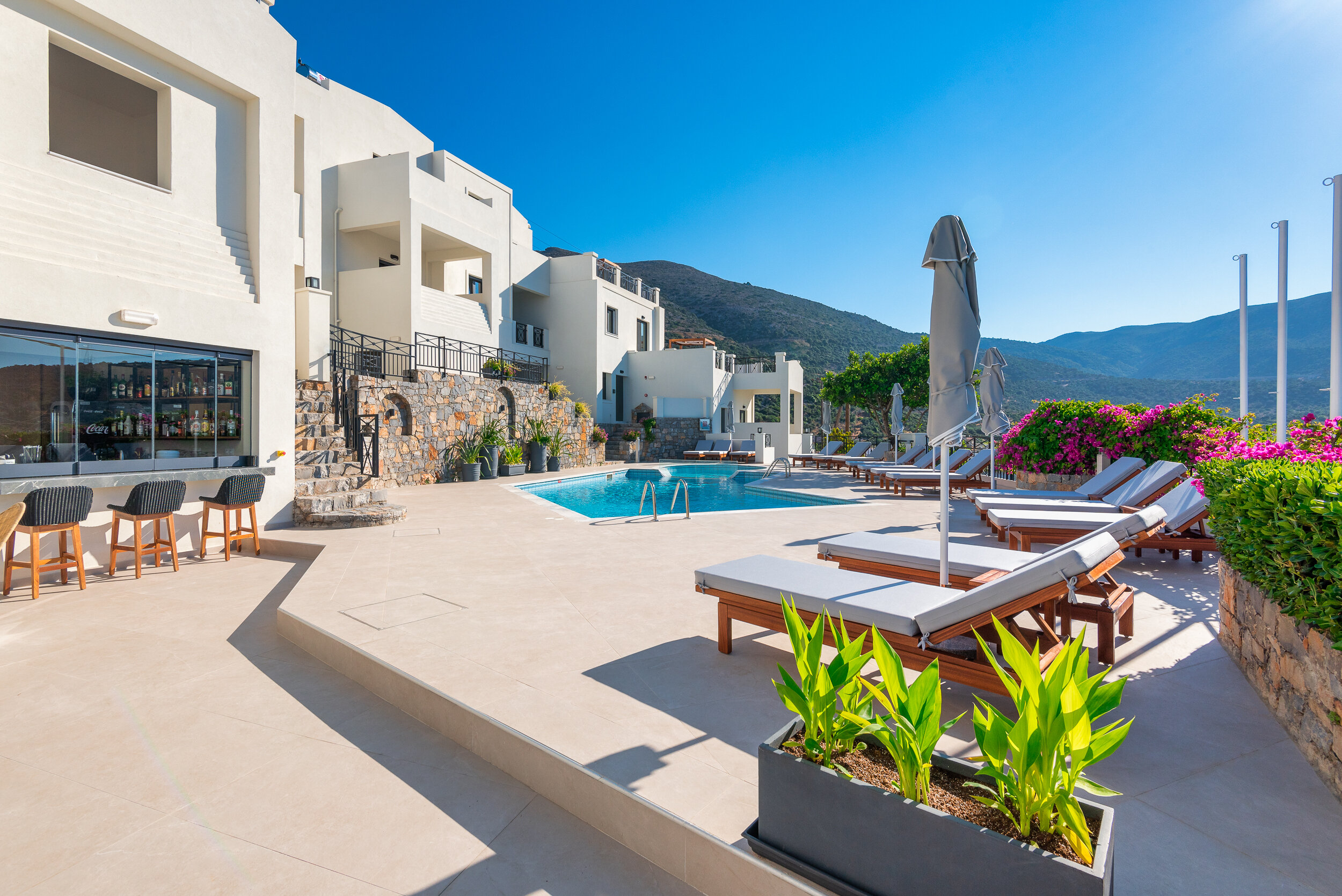 Фото Minois Boutique Hotel 