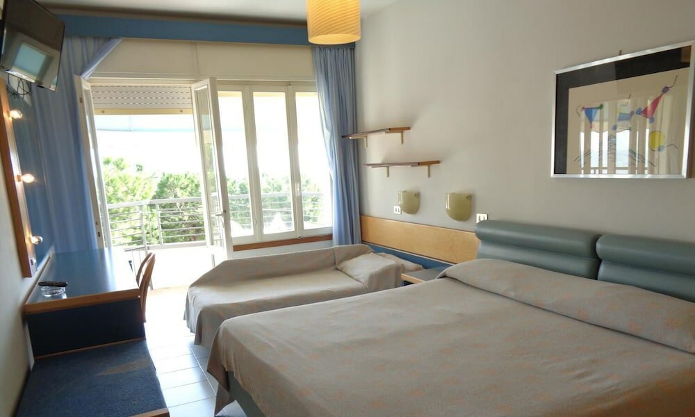 Фото Hotel Ambasciatori Palace