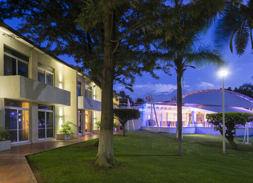 Гостиница Hotel Las Trojes в Агуаскальентесе