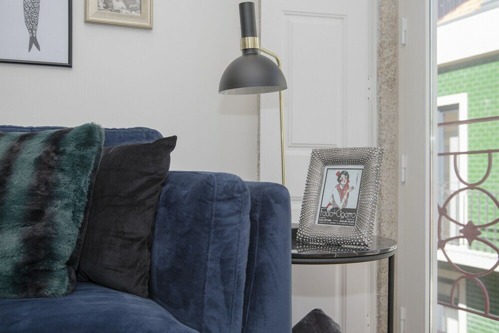 Фото Liiiving in Porto - Cozy & Chic Downtown