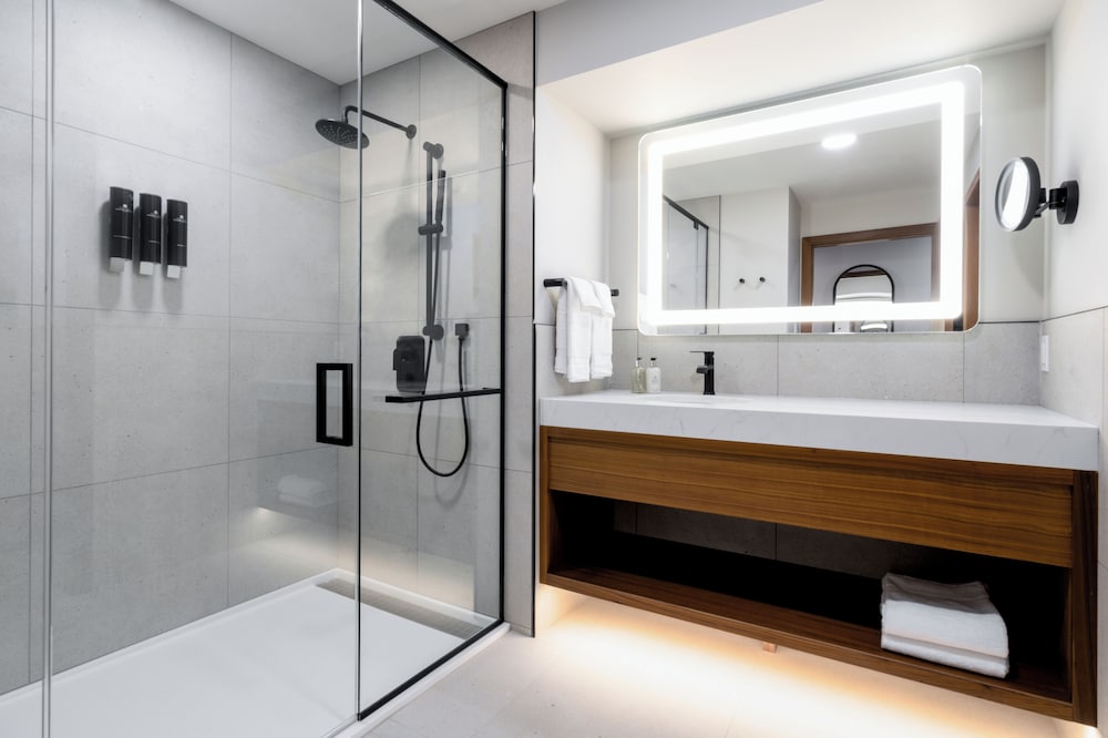 Фото Naturally Pacific Resort