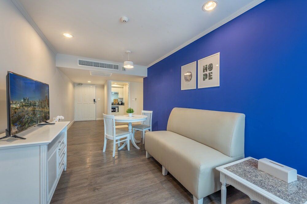 Фото Neom Town Residence