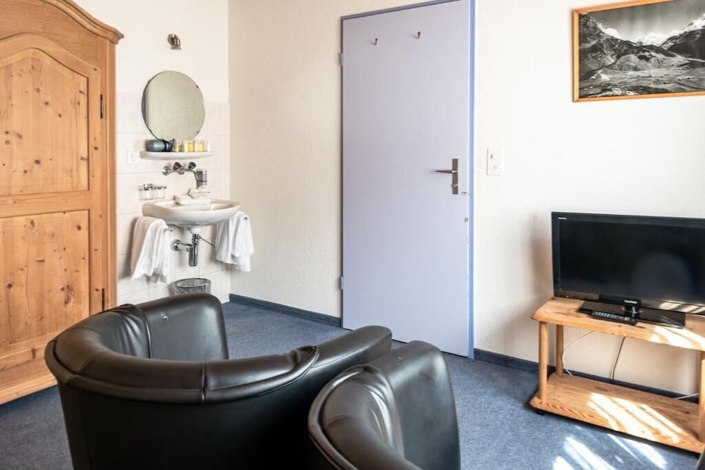 Фото Hotel Ermitage