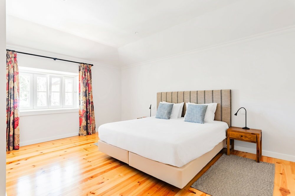 Фото Villa Azzurra Cascais 5br