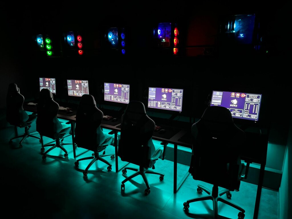 Computer club Borz Cyber, Astana, photo