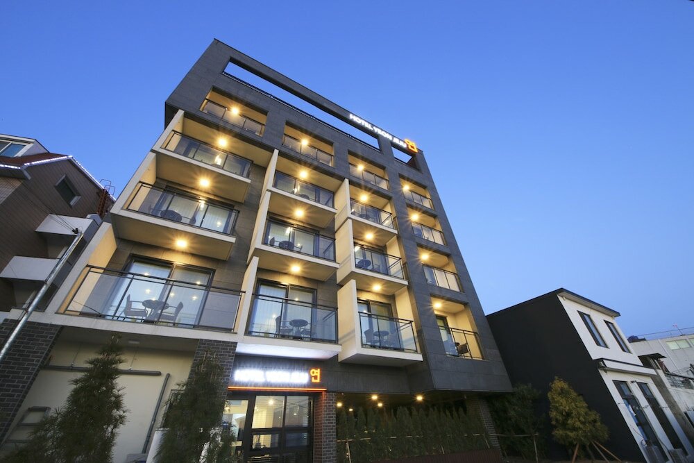 Фото Hotel Yeon
