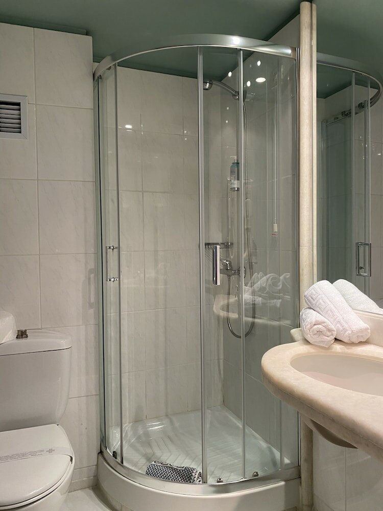 Фото Olympic Hotel