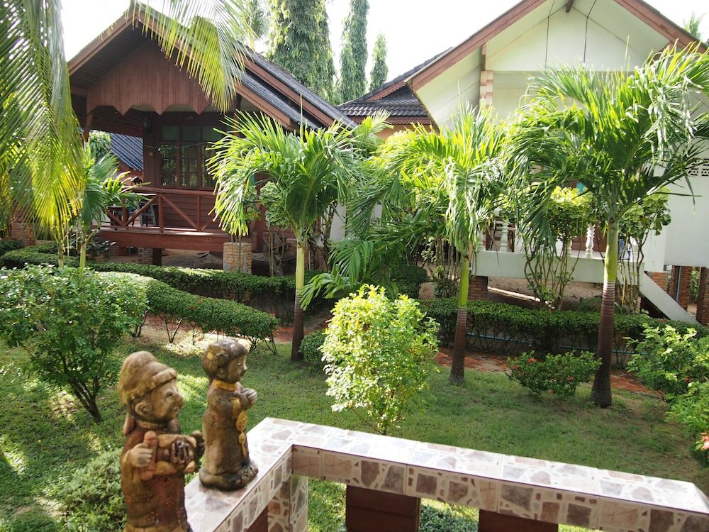 Фото Palm Point Village