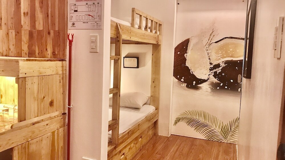 Фото Containers by Eco Hotel Tagaytay