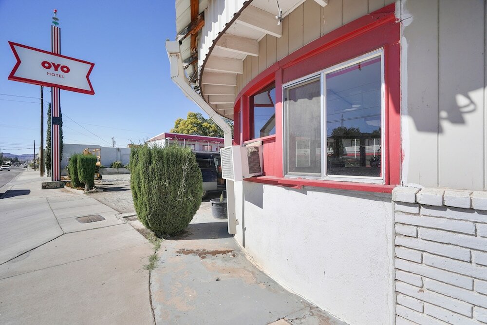 Фото Oyo Alpine Tx near Big Bend National Park