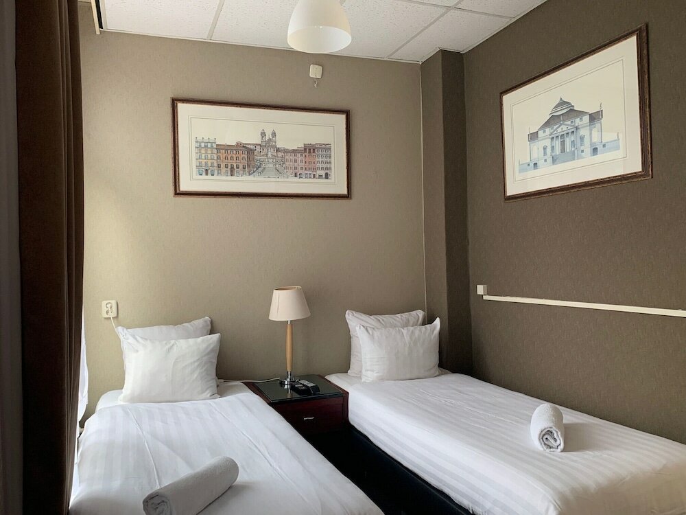 Фото Hotel Di Ann Amsterdam City Centre